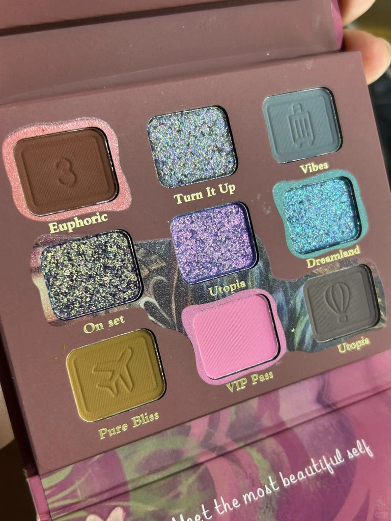 SheenEffect X NIKESANSAN Dream Love Chameleon Eyeshadow Palette